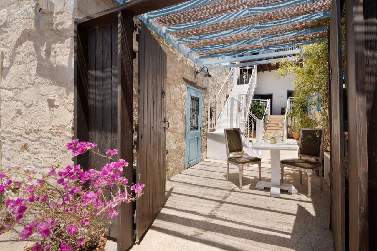 Cottage Houses Pentakomo Exterior photo