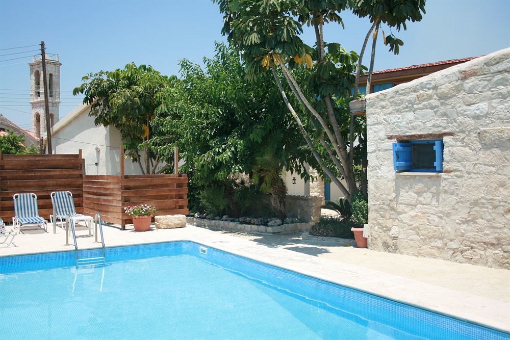 Cottage Houses Pentakomo Exterior photo